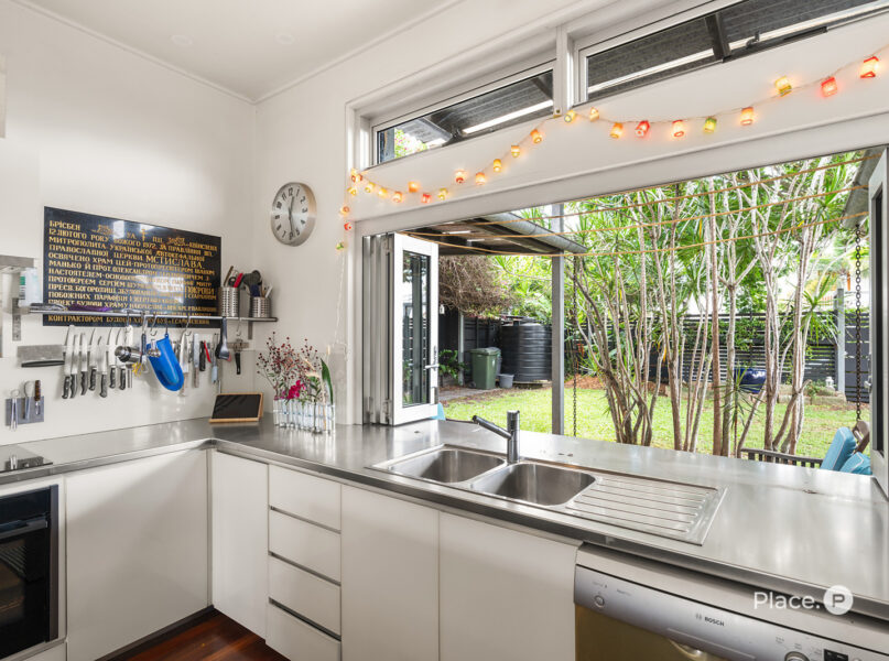 37 Ross Street, Woolloongabba, QLD 4102