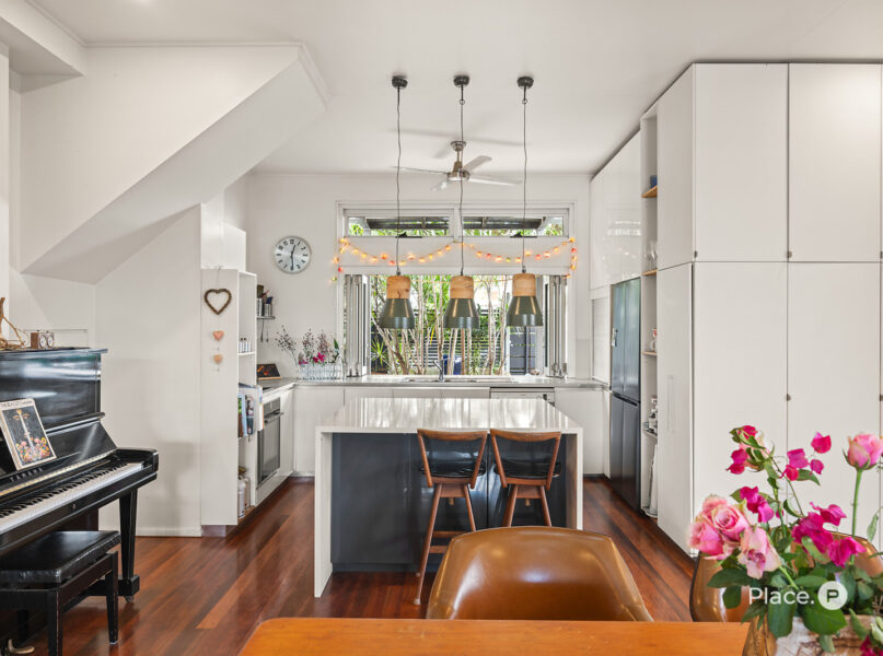 37 Ross Street, Woolloongabba, QLD 4102