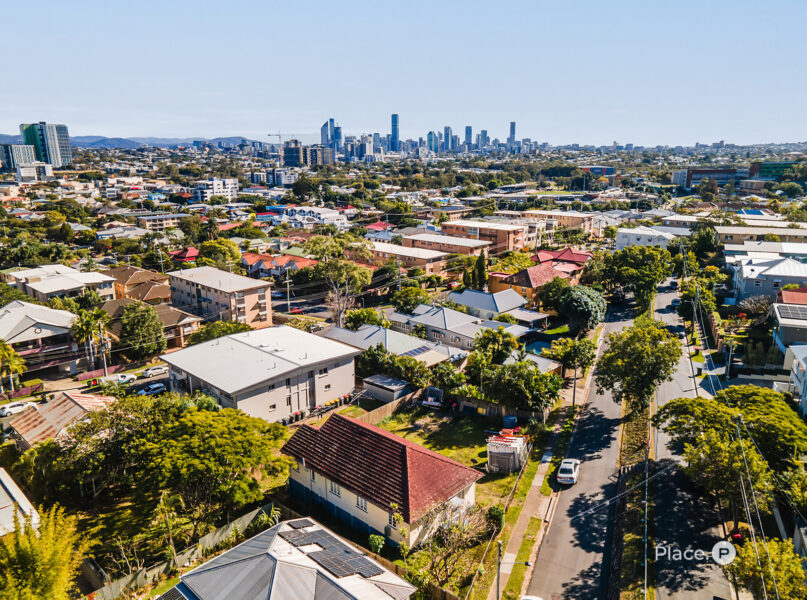38 Raby Road, Coorparoo, QLD 4151