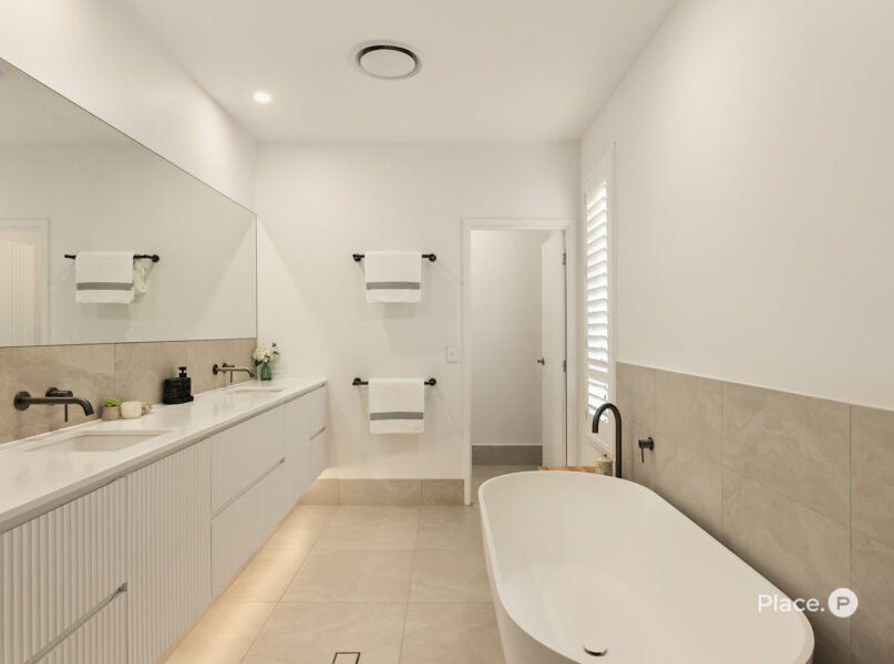 6 Horsington Street, Morningside, QLD 4170