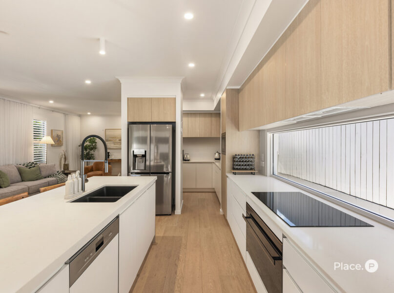6 Horsington Street, Morningside, QLD 4170