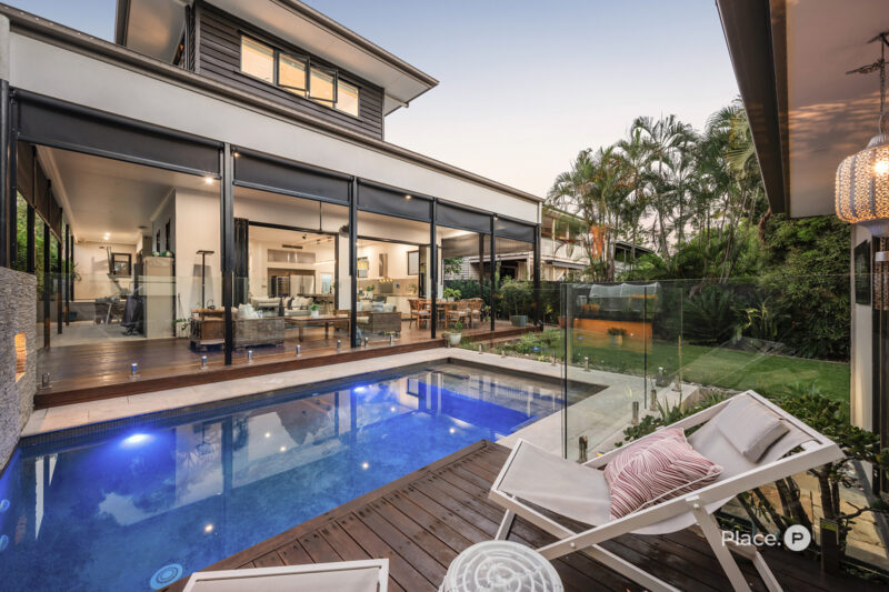 16 David Street, Tennyson, QLD 4105