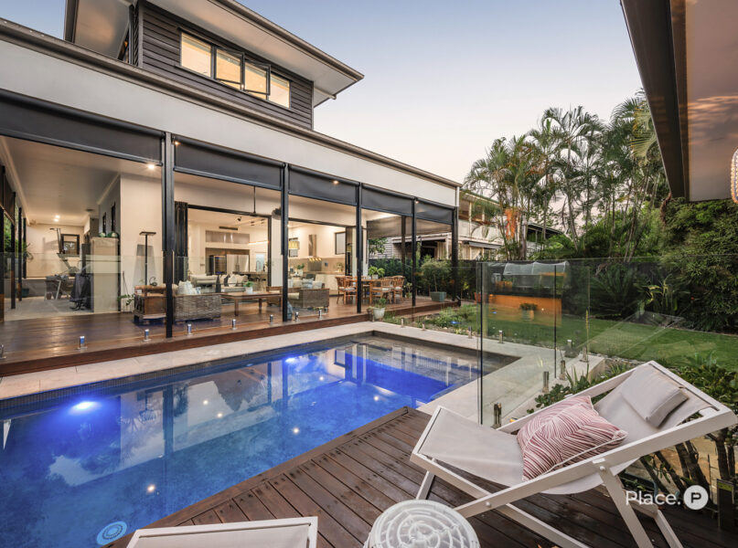 16 David Street, Tennyson, QLD 4105