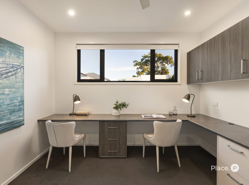 20 McKie Crescent, Cannon Hill, QLD 4170