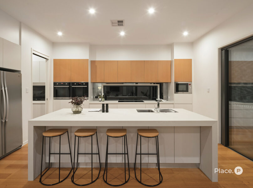 20 McKie Crescent, Cannon Hill, QLD 4170