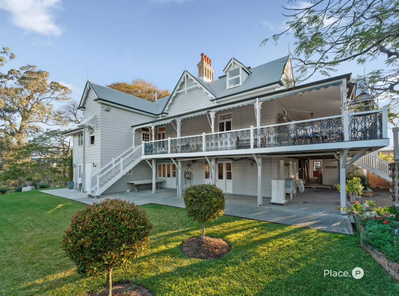 147 Lynne Grove Avenue, Corinda, QLD 4075