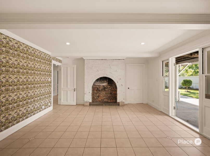 147 Lynne Grove Avenue, Corinda, QLD 4075