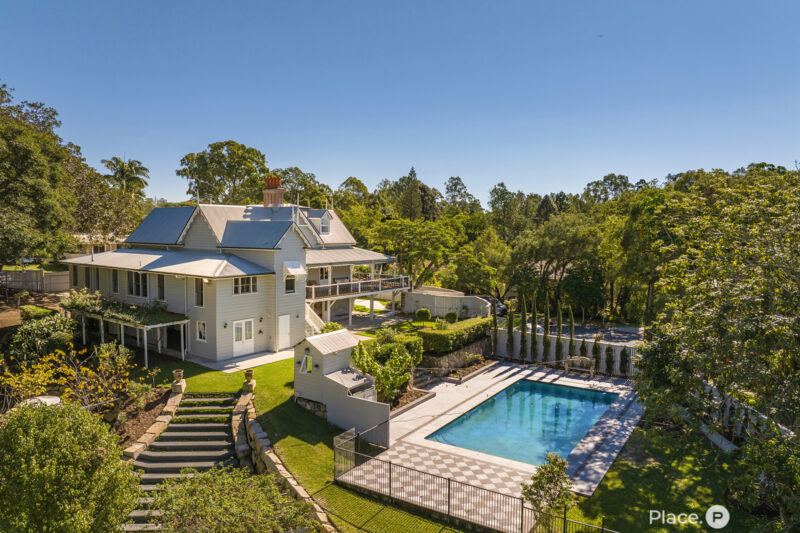 147 Lynne Grove Avenue, Corinda, QLD 4075