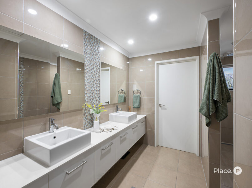 116 Manly Road, Manly West, QLD 4179