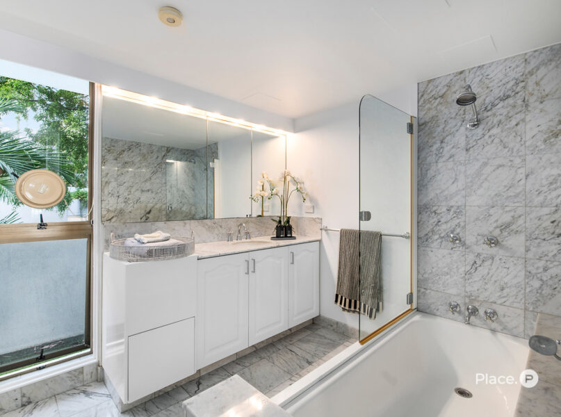 5/77 Cairns Street, Kangaroo Point, QLD 4169