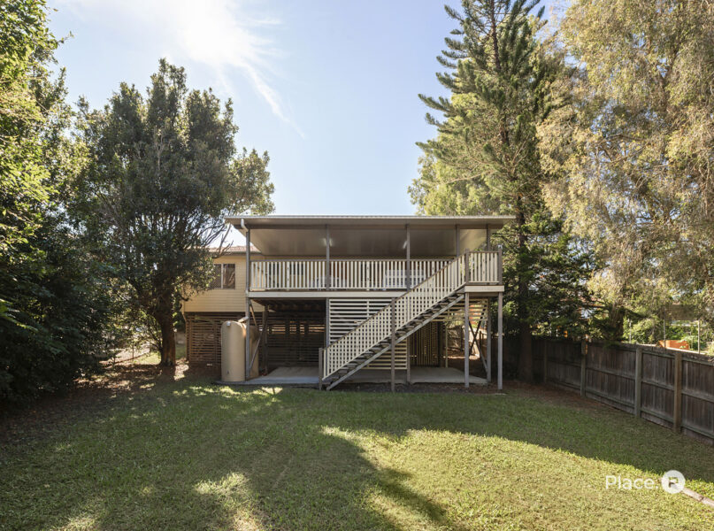 34 Joachim Street, Holland Park West, QLD 4121
