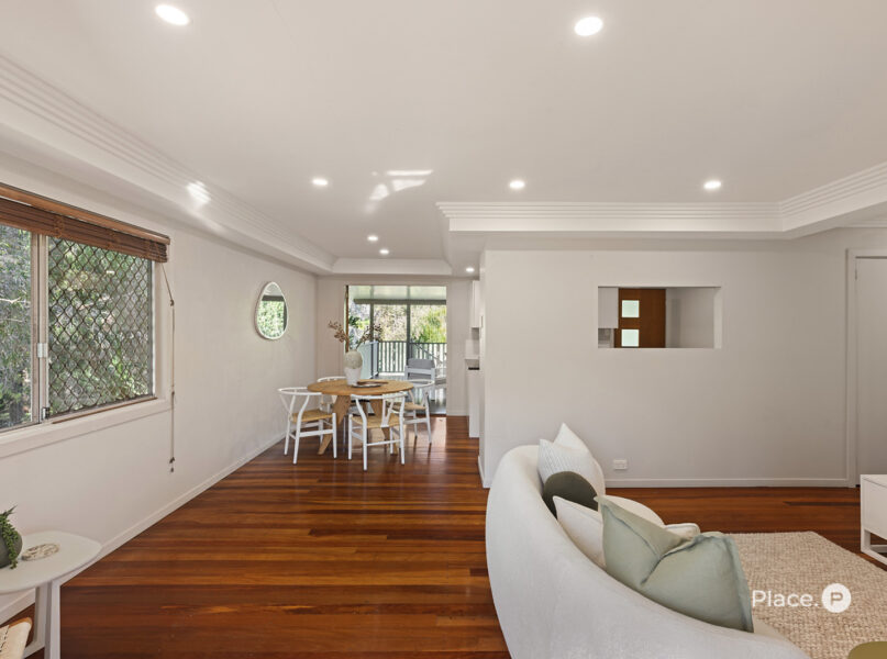 34 Joachim Street, Holland Park West, QLD 4121