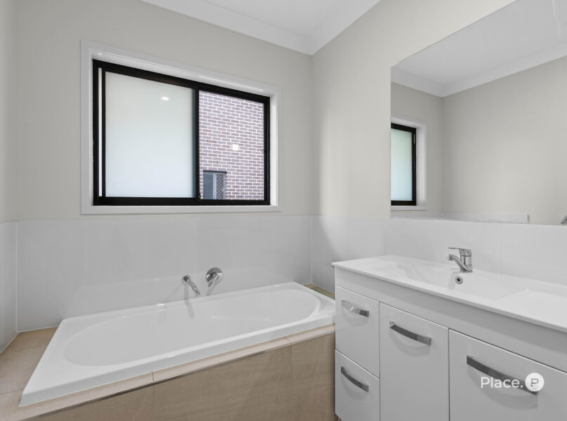 4 Burdekin Road, Logan Reserve, QLD 4133