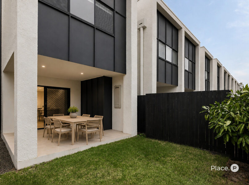 28/100 Champions Crescent, Brookwater, QLD 4300