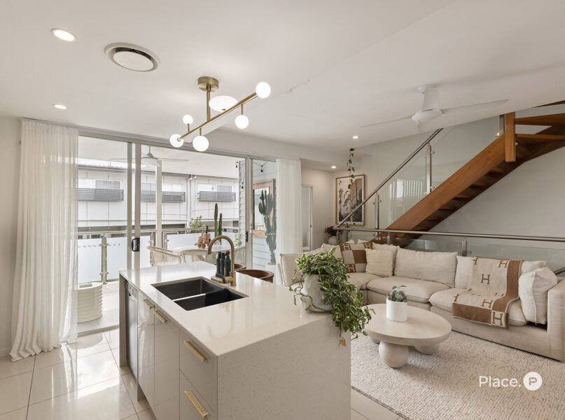 2/25 Pockley Street, Morningside, QLD 4170