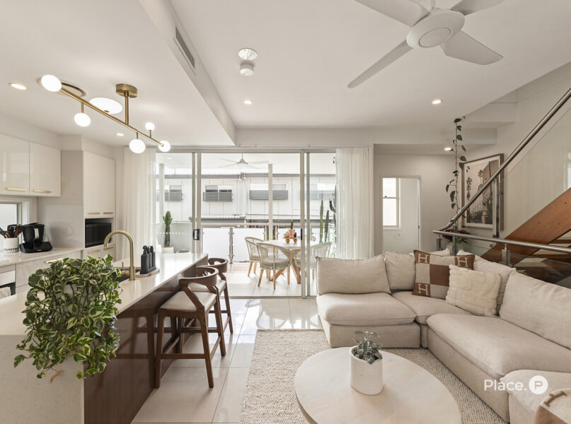2/25 Pockley Street, Morningside, QLD 4170