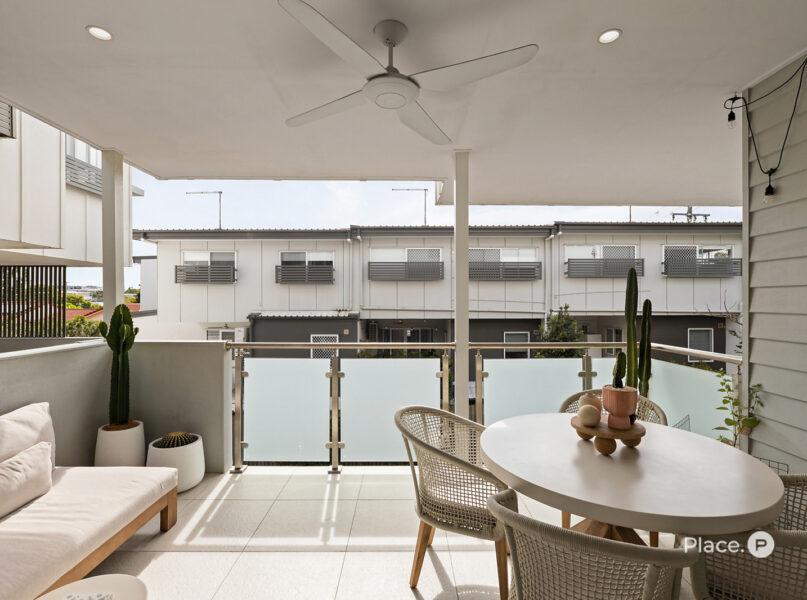 2/25 Pockley Street, Morningside, QLD 4170