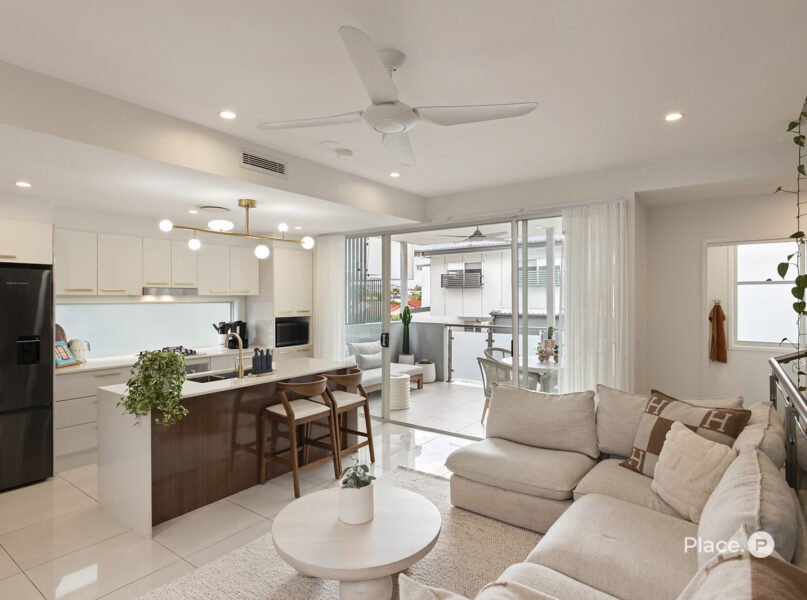 2/25 Pockley Street, Morningside, QLD 4170