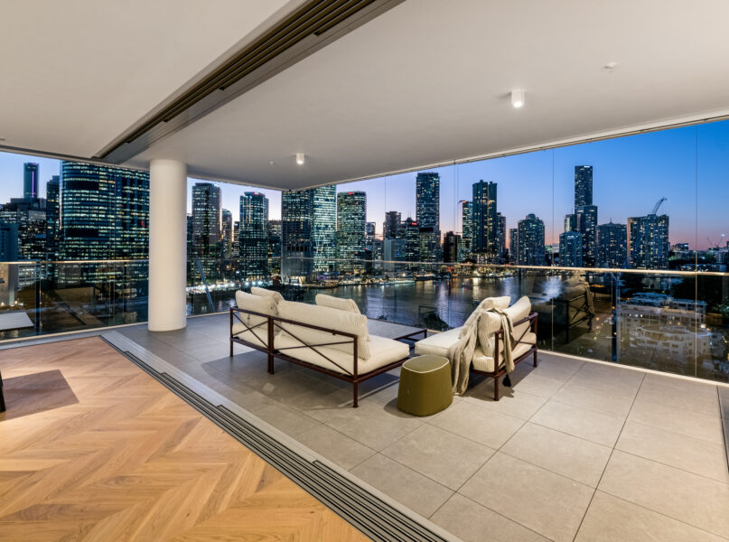 10/11 Thornton Street, Kangaroo Point, QLD 4169