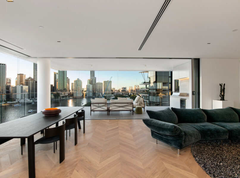 10/11 Thornton Street, Kangaroo Point, QLD 4169