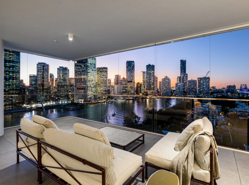 10/11 Thornton Street, Kangaroo Point, QLD 4169