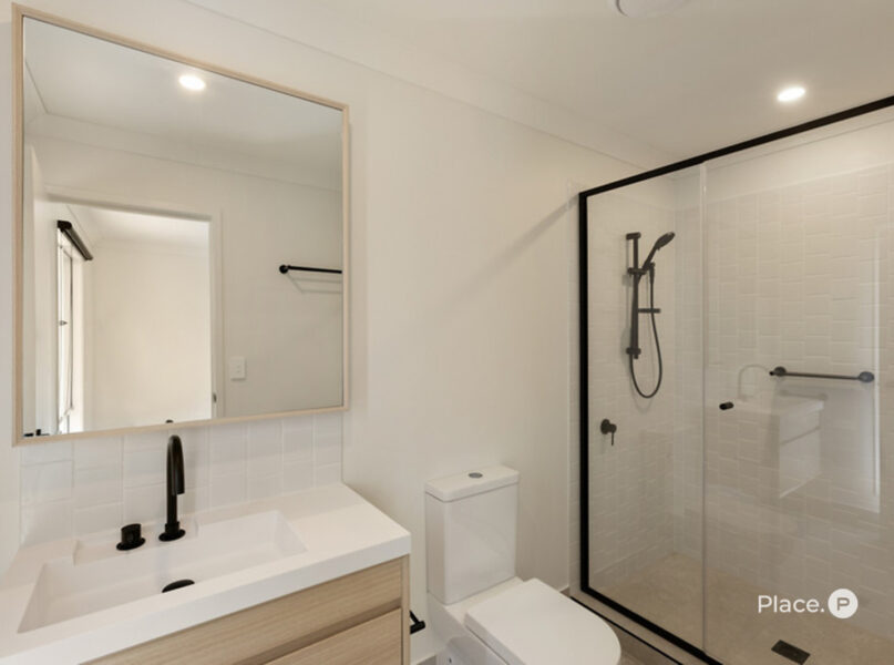 70/33 River Road, Bundamba, QLD 4304