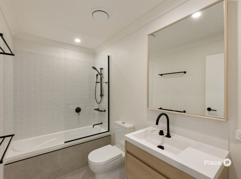 70/33 River Road, Bundamba, QLD 4304