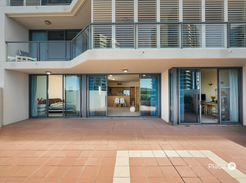 8/45 Deakin Street, Kangaroo Point, QLD 4169