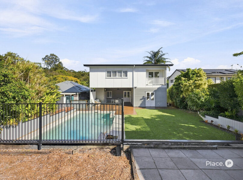 122 Shaftesbury Street, Tarragindi, QLD 4121