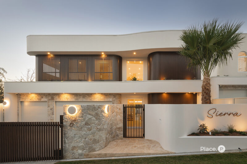 6 Dagmar Street, Holland Park West, QLD 4121