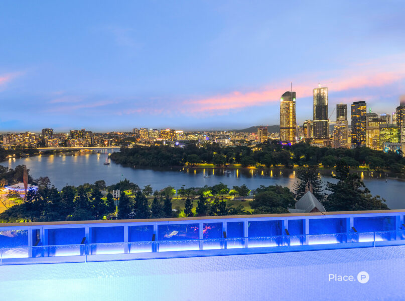 205/25 Shafston Avenue, Kangaroo Point, QLD 4169