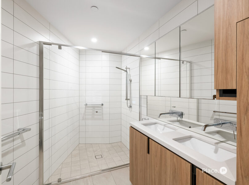 205/25 Shafston Avenue, Kangaroo Point, QLD 4169