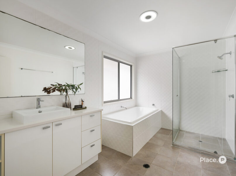 31A Coolana Street, Lota, QLD 4179