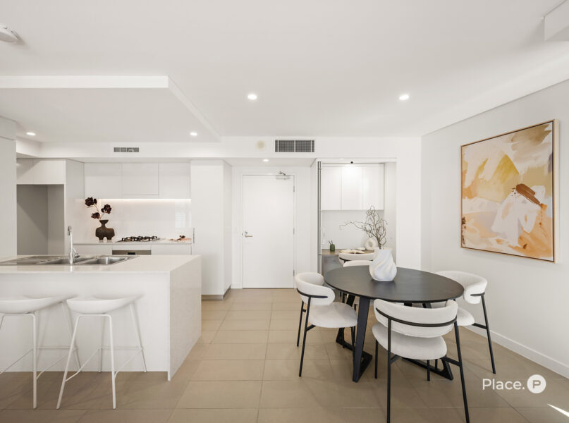 2210/25 Anderson Street, Kangaroo Point, QLD 4169