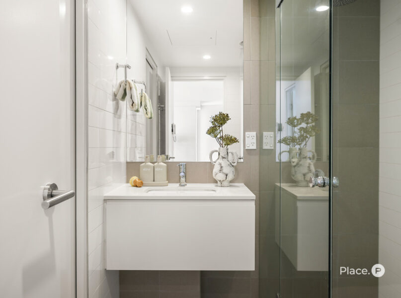 2210/25 Anderson Street, Kangaroo Point, QLD 4169