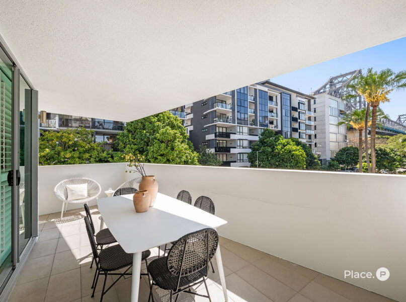 2210/25 Anderson Street, Kangaroo Point, QLD 4169