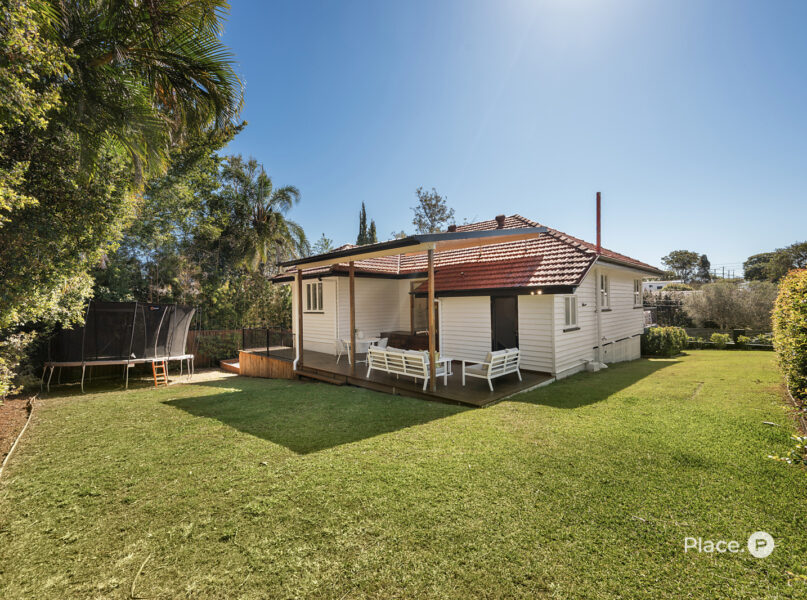 93 Murton Avenue, Holland Park, QLD 4121