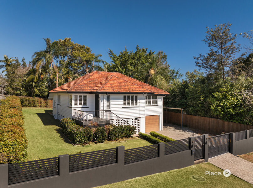 93 Murton Avenue, Holland Park, QLD 4121