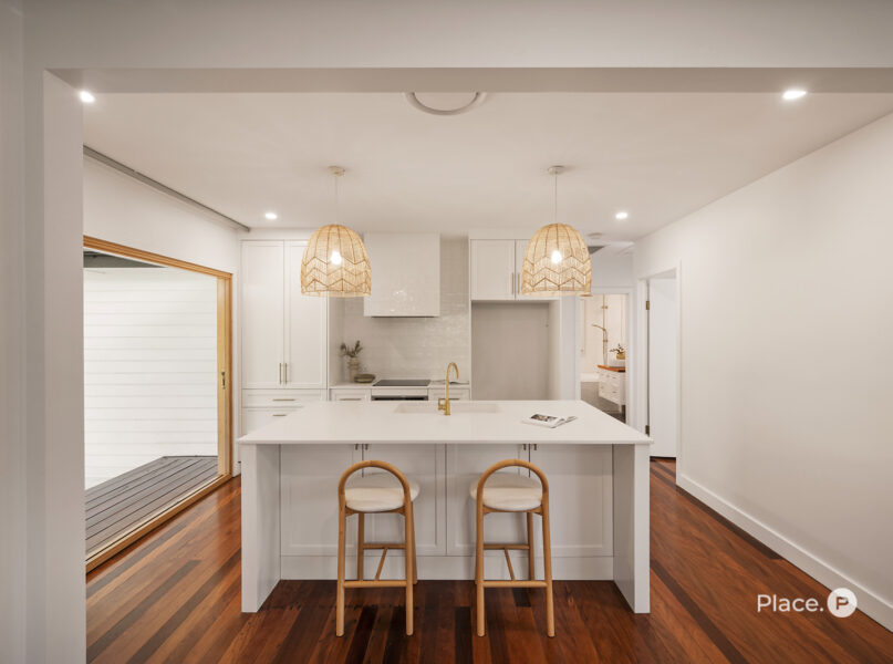 93 Murton Avenue, Holland Park, QLD 4121