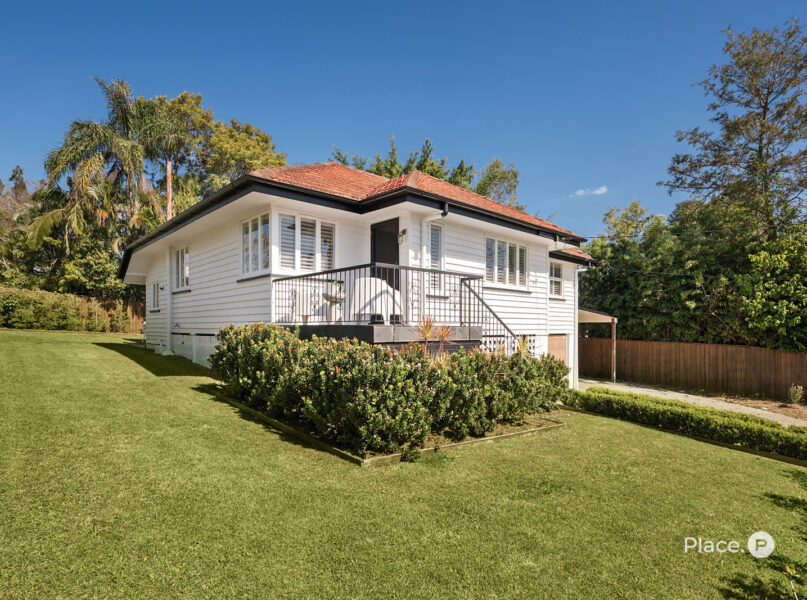 93 Murton Avenue, Holland Park, QLD 4121