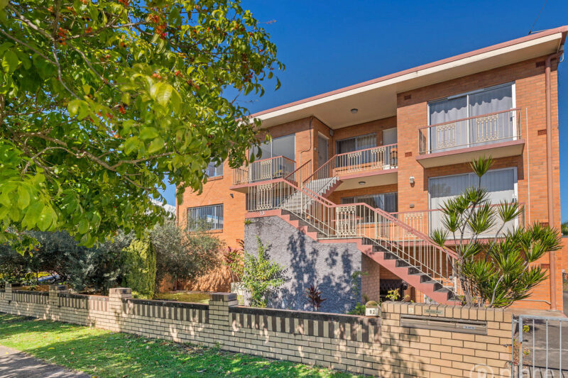2/13 Kent Street, Hamilton, QLD 4007