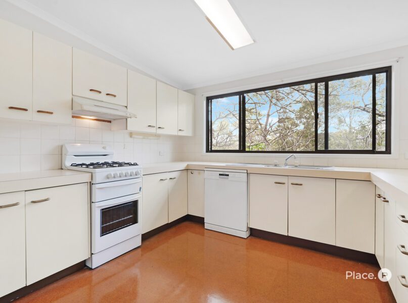 148 Jesmond Road, Indooroopilly, QLD 4068