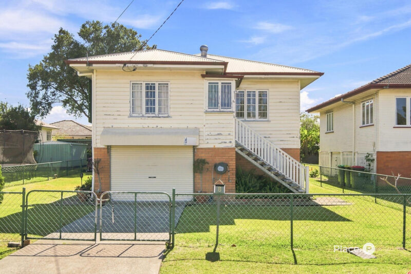 8 Glenrich Street, Corinda, QLD 4075
