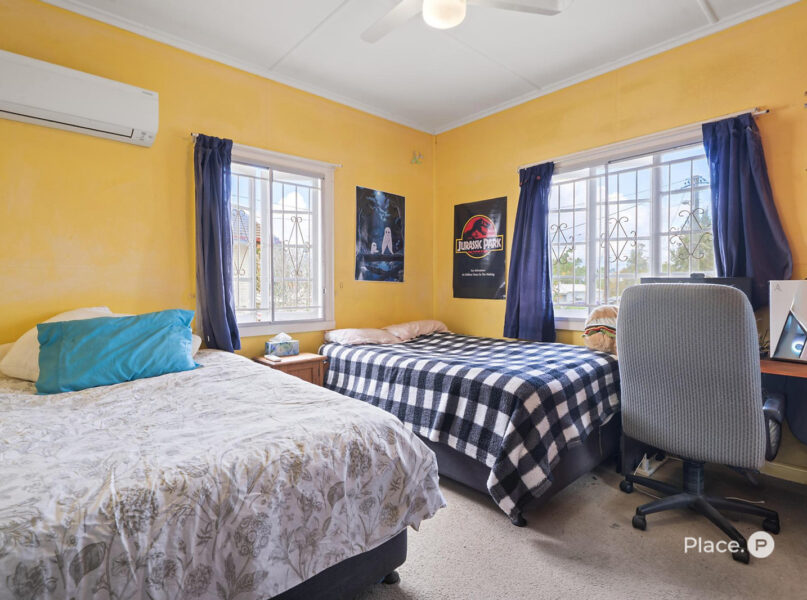 8 Glenrich Street, Corinda, QLD 4075