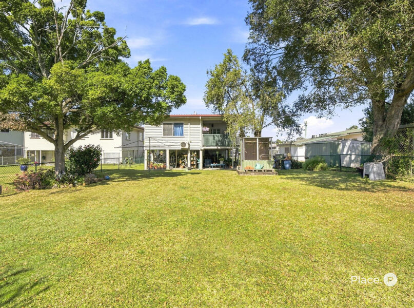 8 Glenrich Street, Corinda, QLD 4075