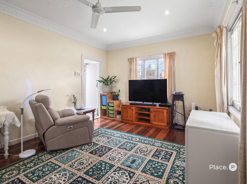 8 Glenrich Street, Corinda, QLD 4075