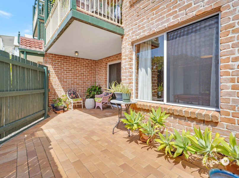2/27 Hood Street, Sherwood, QLD 4075