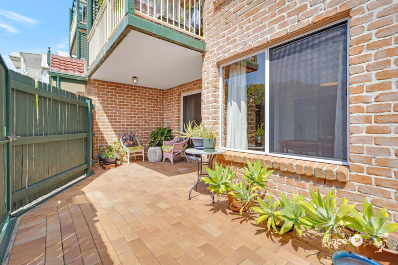 2/27 Hood Street, Sherwood, QLD 4075