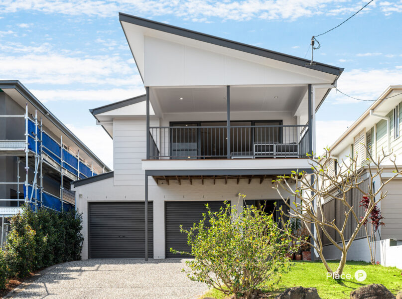 31 Carbethon Street, Manly, QLD 4179
