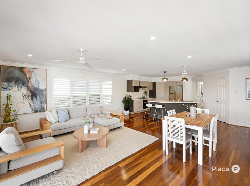 31 Carbethon Street, Manly, QLD 4179